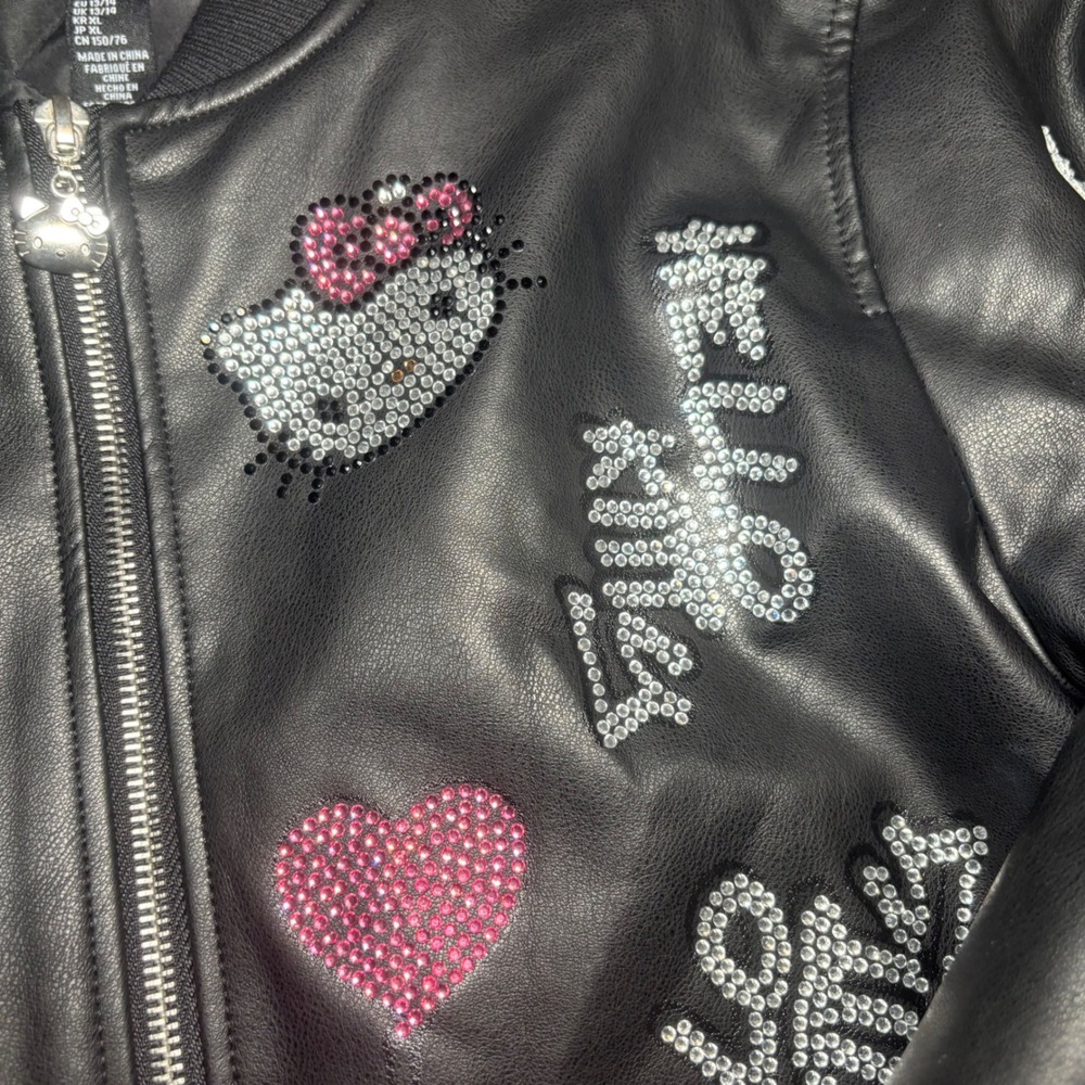 Hello Kitty x Forever 21 Faux Leather Rhinestone Bomber Jacket Black Girls 13/14 - Picture 6 of 8